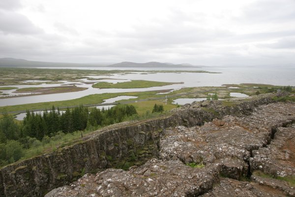 Parc national de &thorn;hingvellir  o&ugrave; les premiers colons fond&egrave;rent l